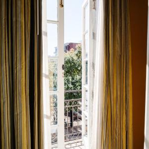 Double Queen Room (24/7 Front Desk)