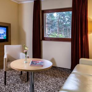 Superior Family Room