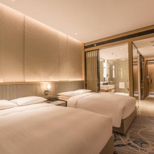 Deluxe Lake View Double Room