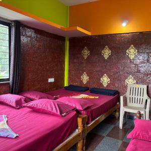 Mixed Dormitory Room