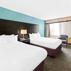 Double Room with Two Double Beds - Non-Smoking
