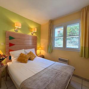 Apartment with Sea View (6 Adults)