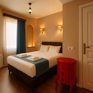 King Suite with Balcony