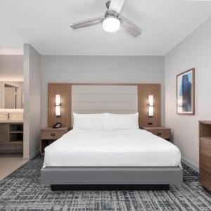 King Studio Suite with Residential View - Non-Smoking