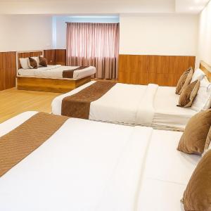 Deluxe Family Suite