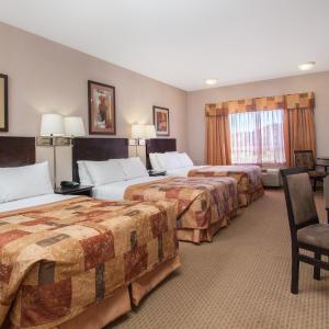Double Room with Three Double Beds