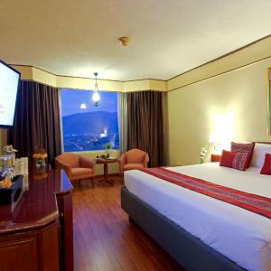 Junior Suite (Free Airport Pick-up)