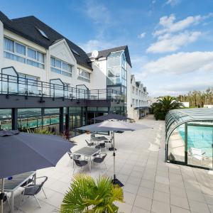 Triple Room with Pool View