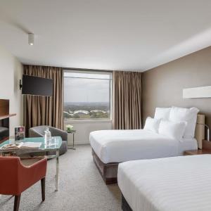 Superior Room with Two Double Beds 