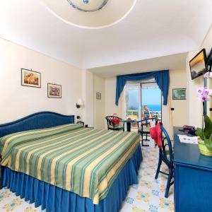 Comfort Double Room with Sea View