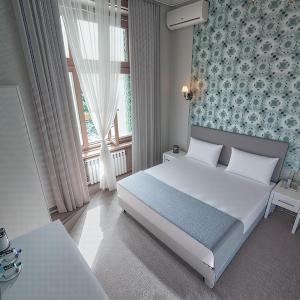 Deluxe Family Suite