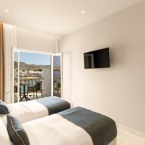 Superior Twin Room with Sea View
