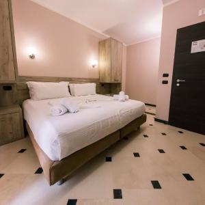 Twin Room with Balcony