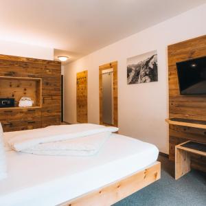 Standard Double Room in the new Part