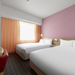 Twin Room - Non-Smoking