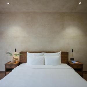 Deluxe Ground Floor