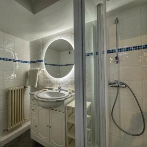 Single Room with Bathroom