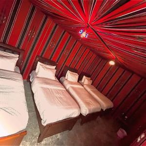 Deluxe Family Tent