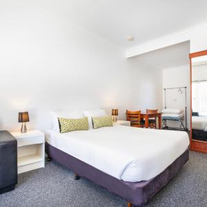 Double Room with Spa Bath