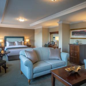 Deluxe Junior Suite