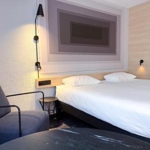 Standard Room with Double or Twin Bed