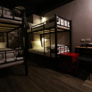 Comfort Quadruple Room with Shared Bathroom