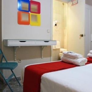 Twin Room with Private Bathroom