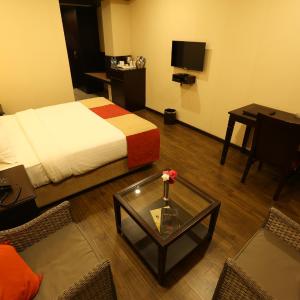 Corporate Room