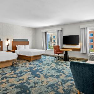 Queen Studio Suite with Two Queen Beds and Sofa Bed - Non-Smoking