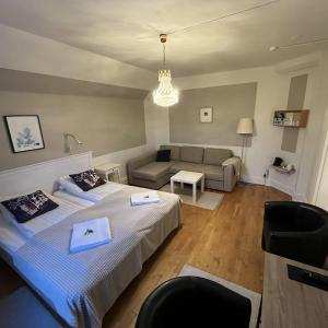 Double Room with Lake View