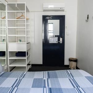 Budget Double Room with Shared Bathroom