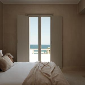 Deluxe Suite with Sea View
