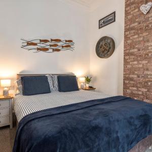 Large King-Size Room