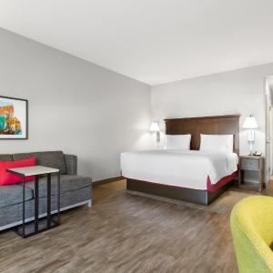 King Room - Mobility Access/Non-Smoking