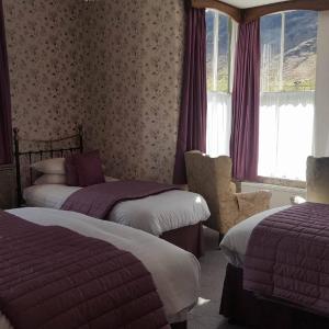 Triple Room with Private External Bathroom