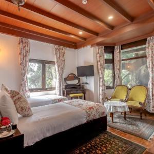 Deluxe Double or Twin Room