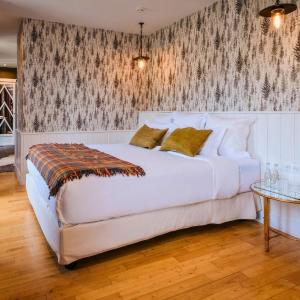 Family Suite with Balcony