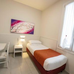 Economy Single Room