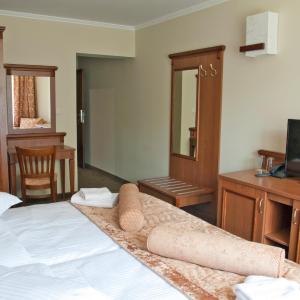 Double or Twin Room with Balcony