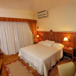 Apartment (4 Adults)
