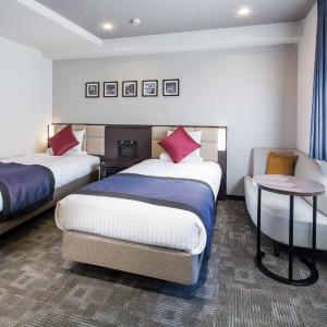 Deluxe Twin Room - Non-Smoking - No Room Cleaning Service