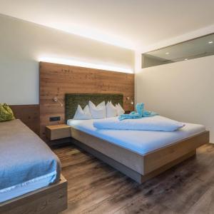 Apartment with Balcony (5 Adults)