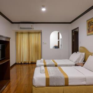 Two-Bedroom Suite