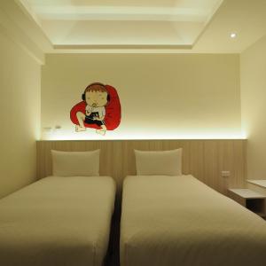 Standard Double or Twin Room - No Window