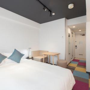 Comfort Double <With Washer/Dryer, Mini-Kitchen> 1–2 guests - Non-Smoking