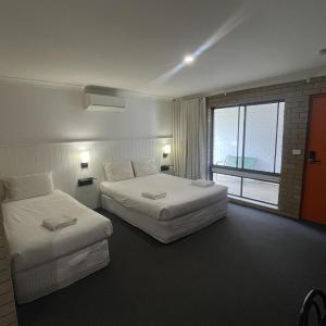 Double or Twin Room with Garden View