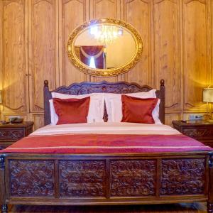 Traditional Room