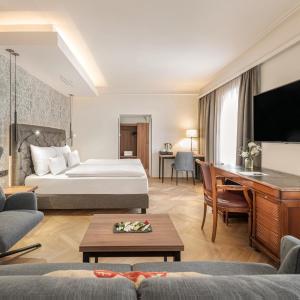 Deluxe Junior Suite