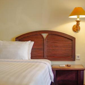 Deluxe Sea View Room