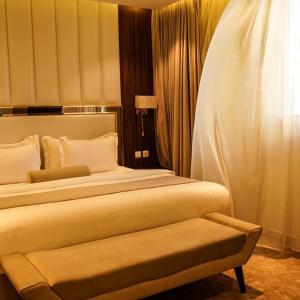 Suite with City View